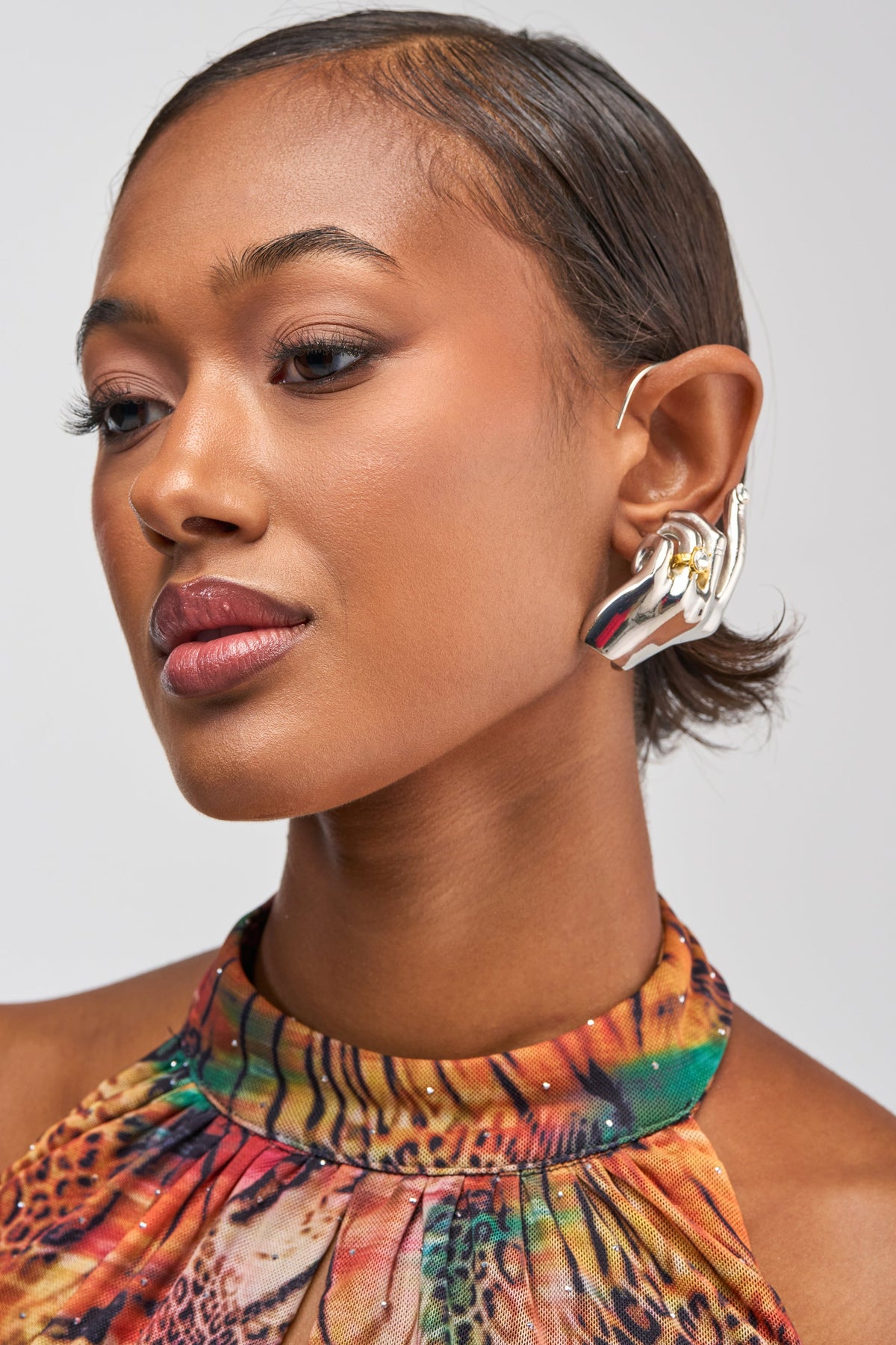 FIRST CHOICE STATEMENT EARRING CUFF