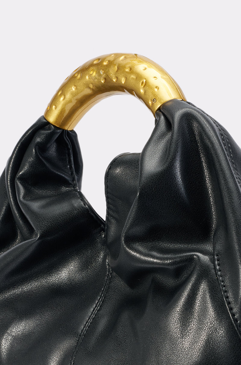 BADDIE PURSE