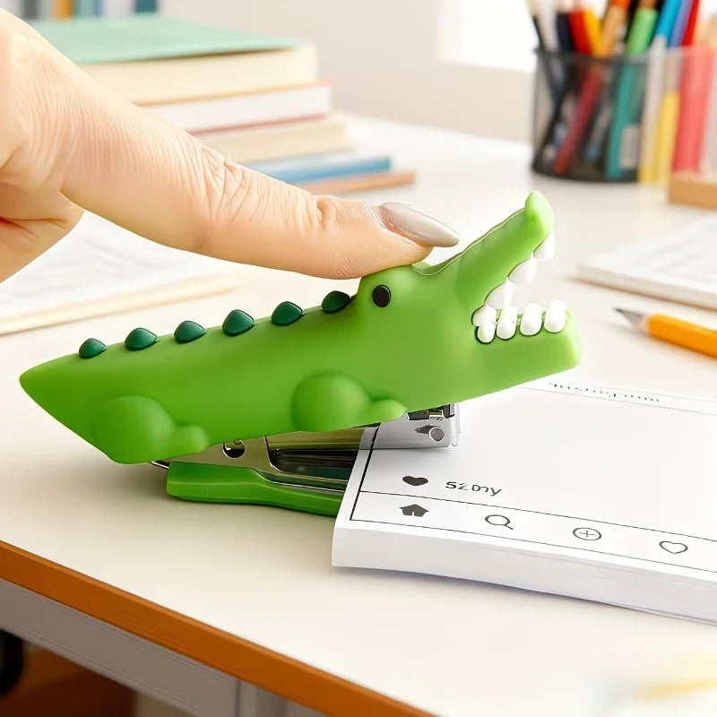 Sevair Deco Crocodile Mini Stapler for Desks 3