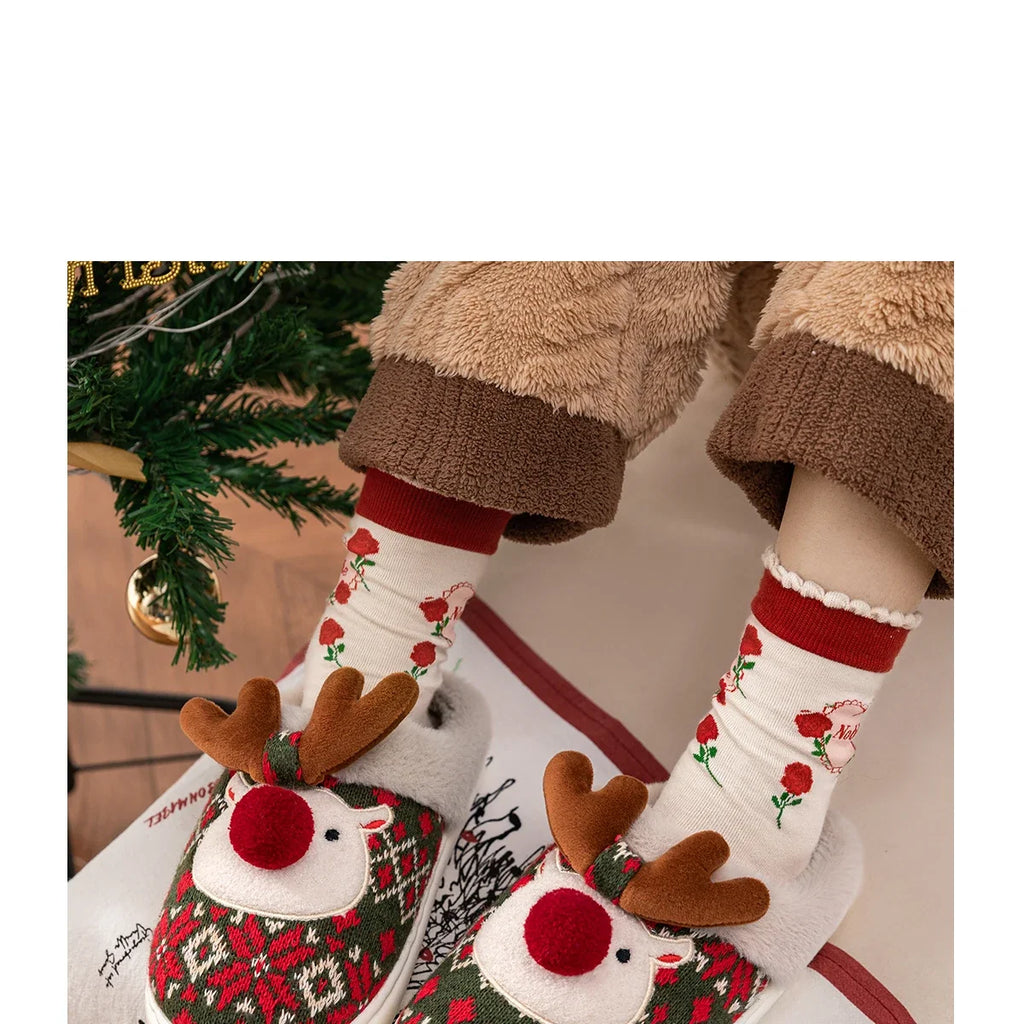 Sevair Deco Reindeer Christmas Slippers 18
