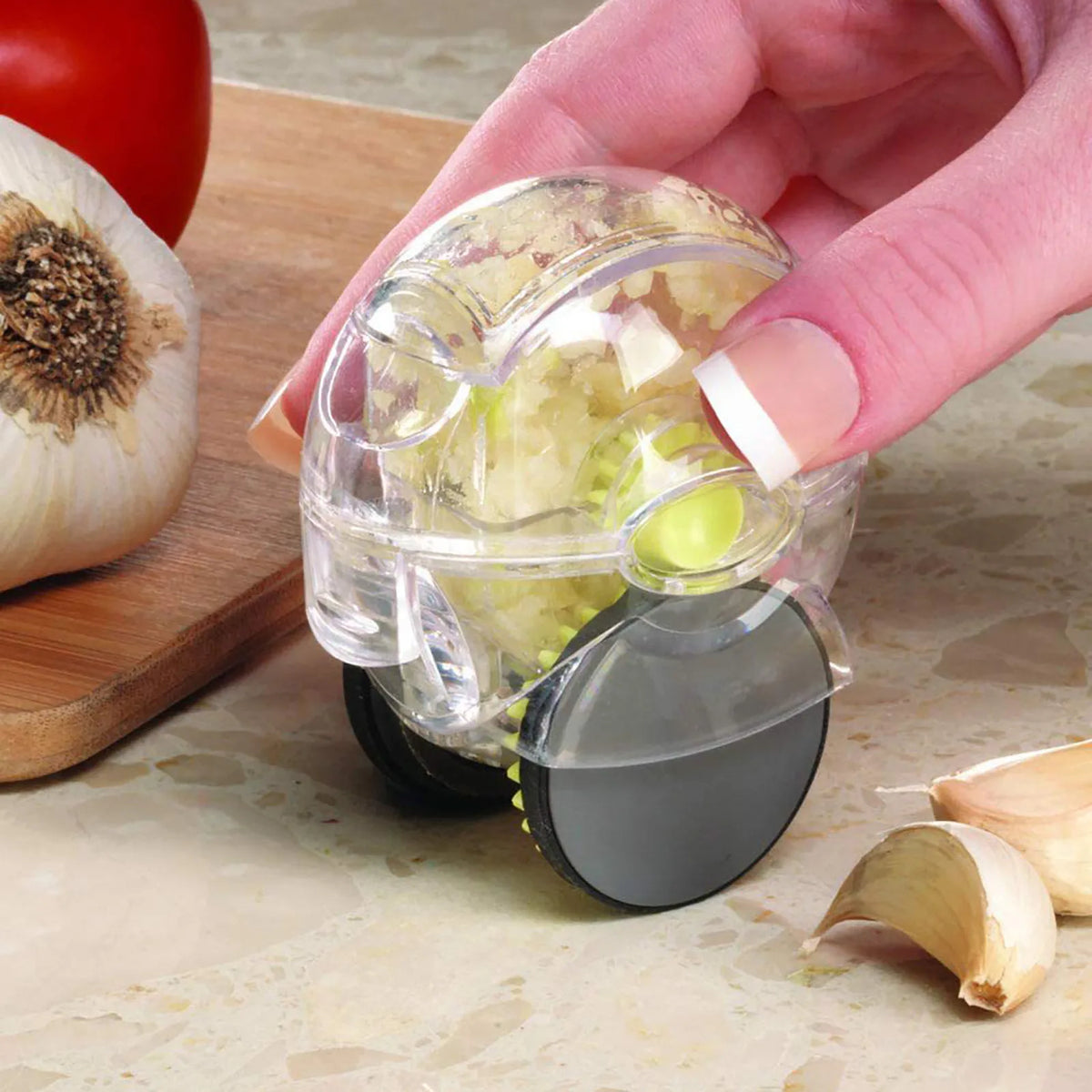 Sevair Deco Rolling Garlic Chopper for Quick Prep 2